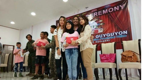 Mommy Bloggers Shared the Love to the Kids of Marawi Through Nutri10Plus