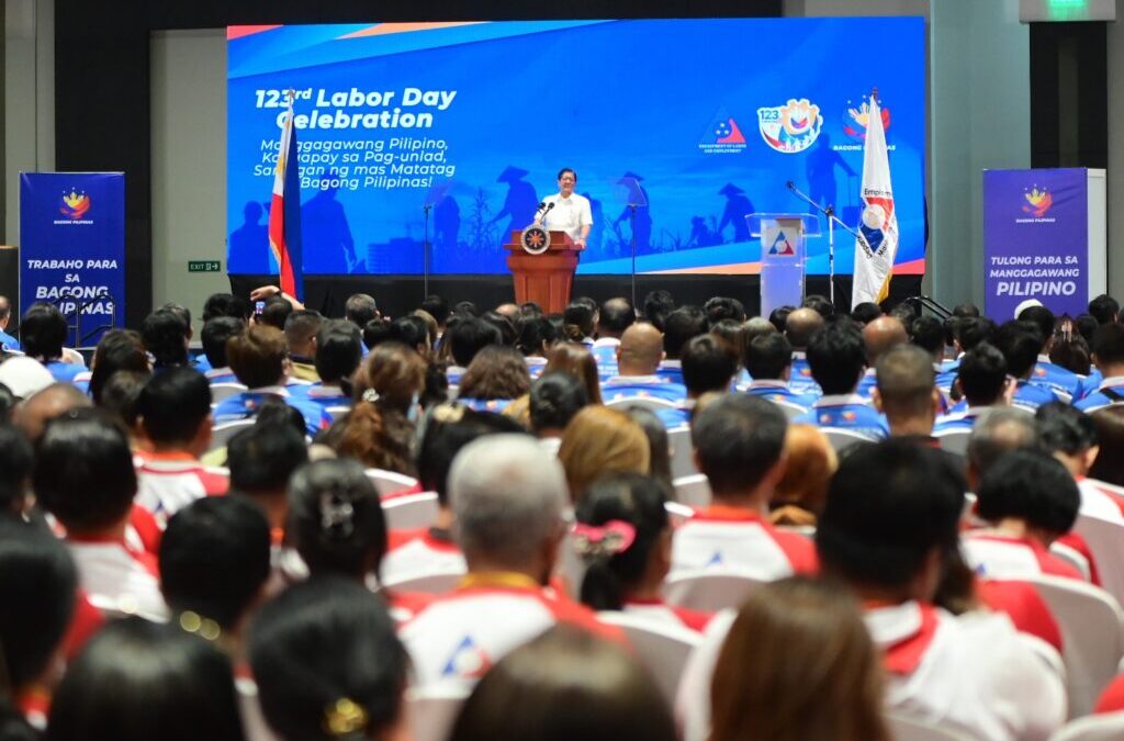 SM Job Fairs draw thousands nationwide in Labor Day activation