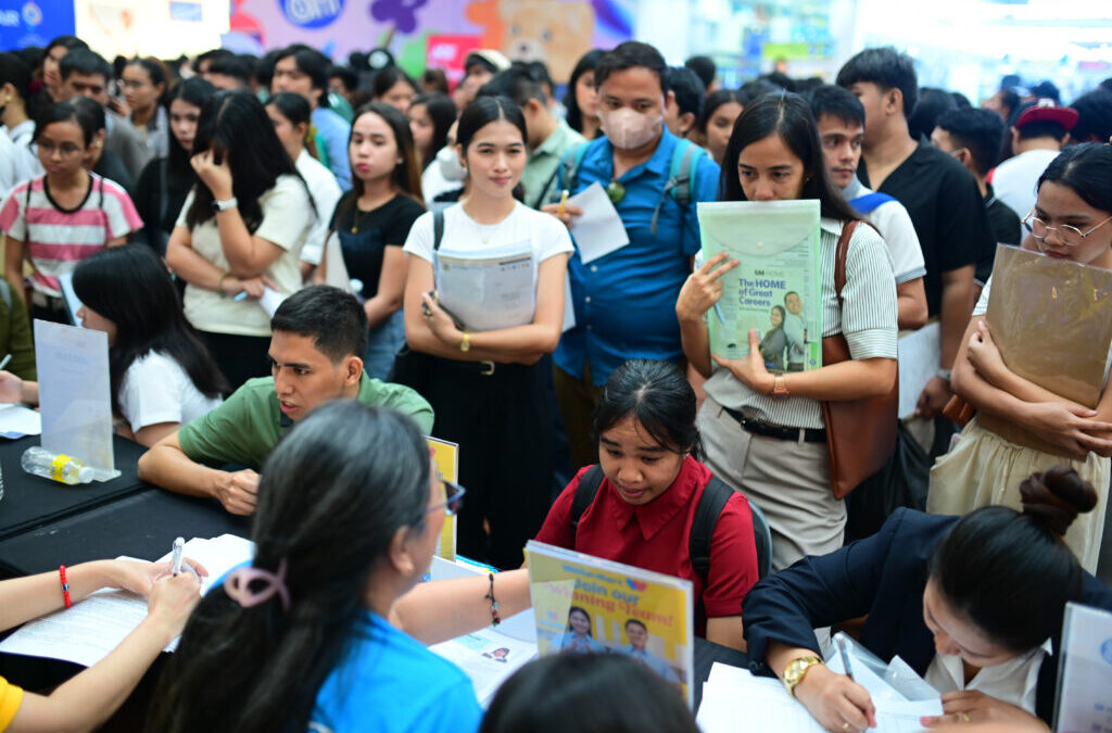 Successful Job Fair at SM Dasmariñas Builds Momentum for Nationwide